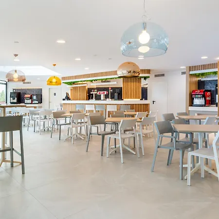 Vibra Beverly Playa 4*