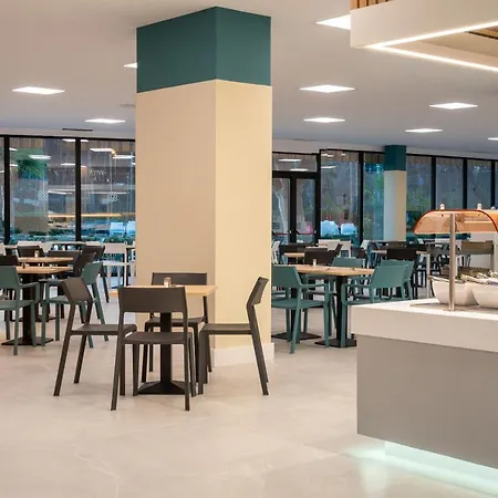 Vibra Beverly Playa 4*