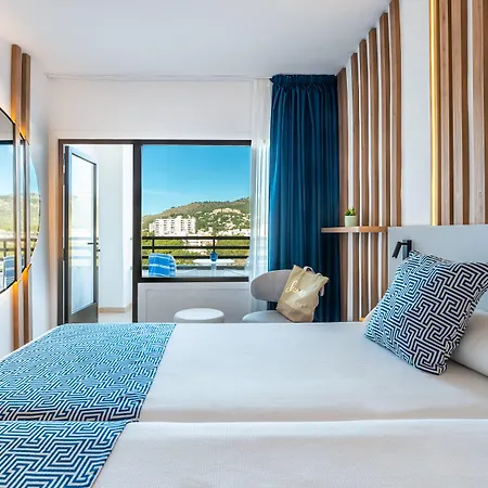 Hotel Vibra Beverly Playa