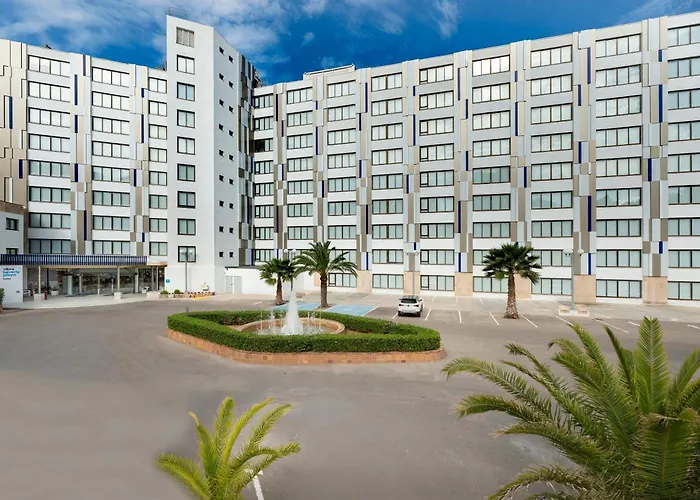 Vibra Beverly Playa Hotel 4*