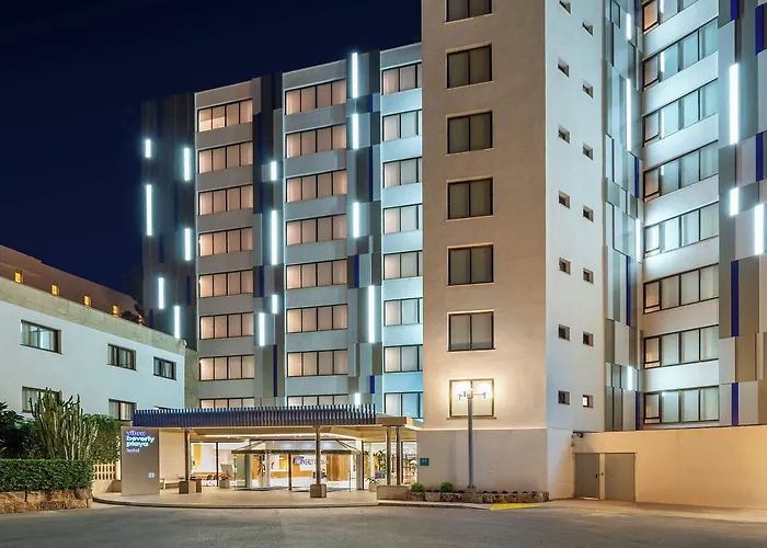 Hotel Vibra Beverly Playa 4*