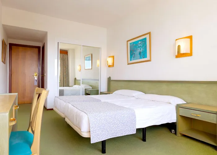 Готель Vibra Beverly Playa Пагера