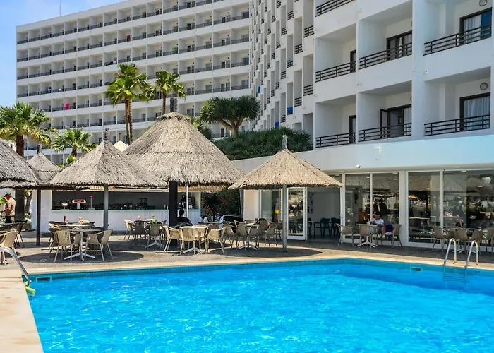 Vibra Beverly Playa Παγκουέρα