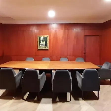 Vibra Beverly Playa فندق باغيرا