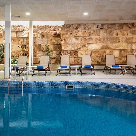 Vibra Beverly Playa فندق